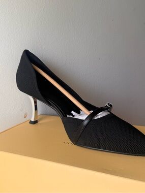 NEW IN BOX Cosy Island Black Kitten Heel Mary Jane Pump - 2.5" Silver Heel